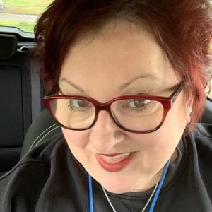 Meet your Posher, Joyce